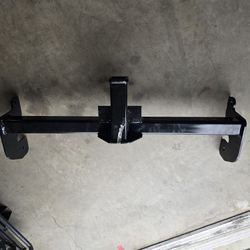 Front hitch receiver Curt 31008