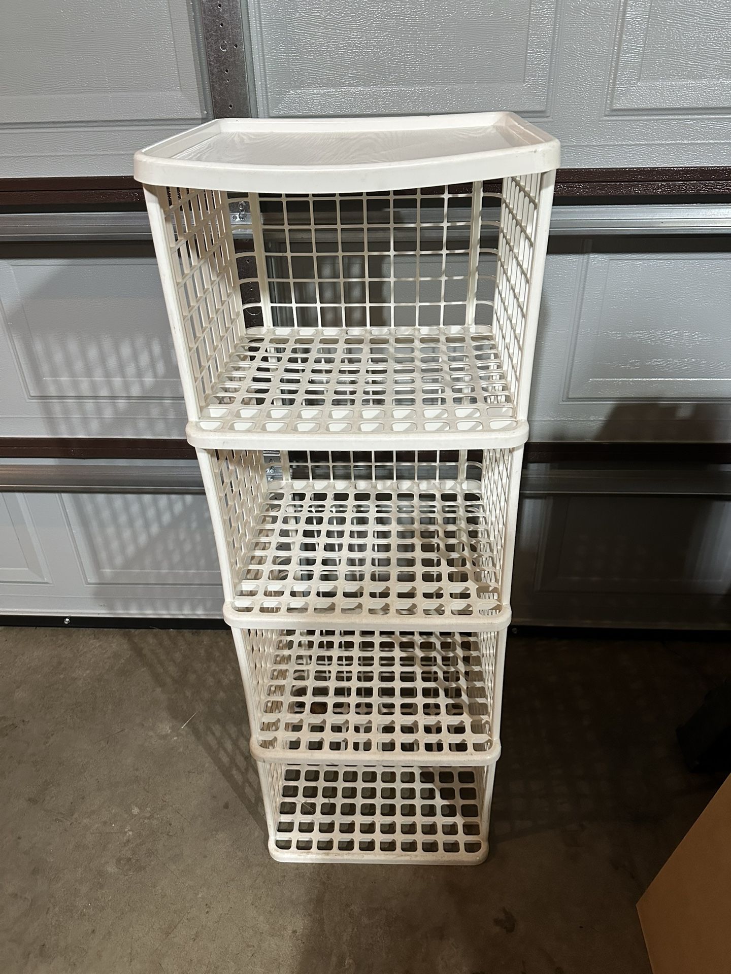 Plastic Storage Rack