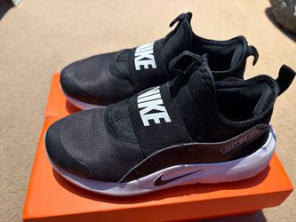 Nike Flex Runner 4 size 2