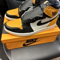 Nike Air Jordan 1 Retro High ‘Taxi’ Brand New!