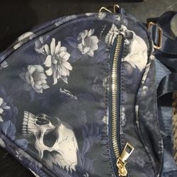 Heart Shaped Skull Bag