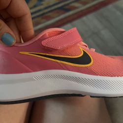 Little Girl, Nike Running Shoes