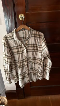 Women’s shirt