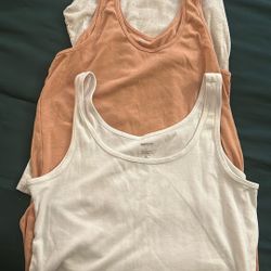 Sonoma Tank Top Bundle 3 Tanks L/XL
