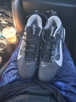 Nike alpha menace 4s football cleats (brand new)