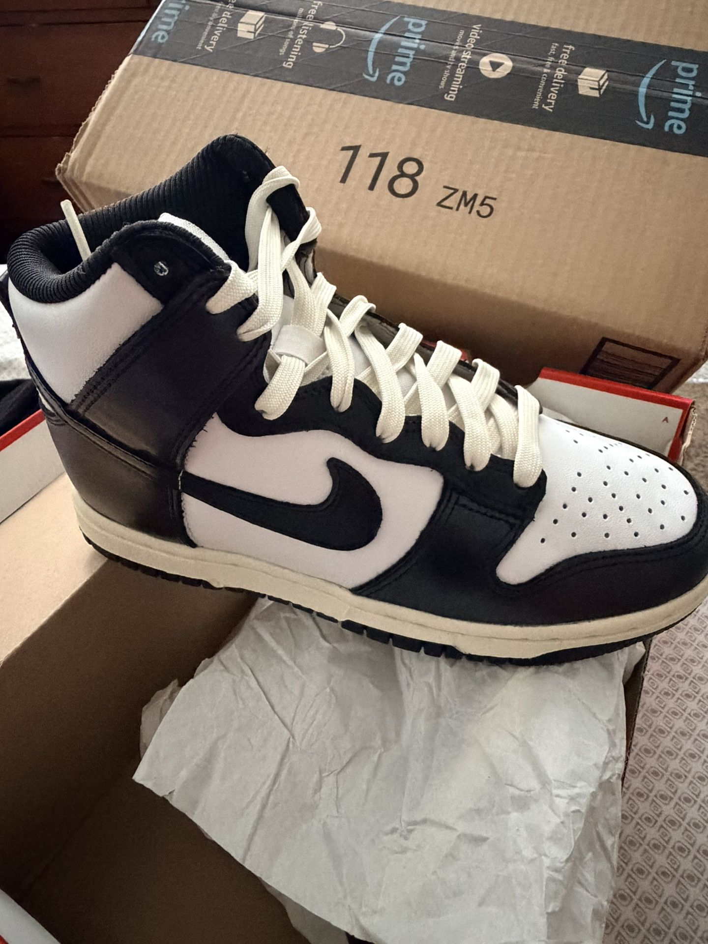 Brand New Nike Dunk High