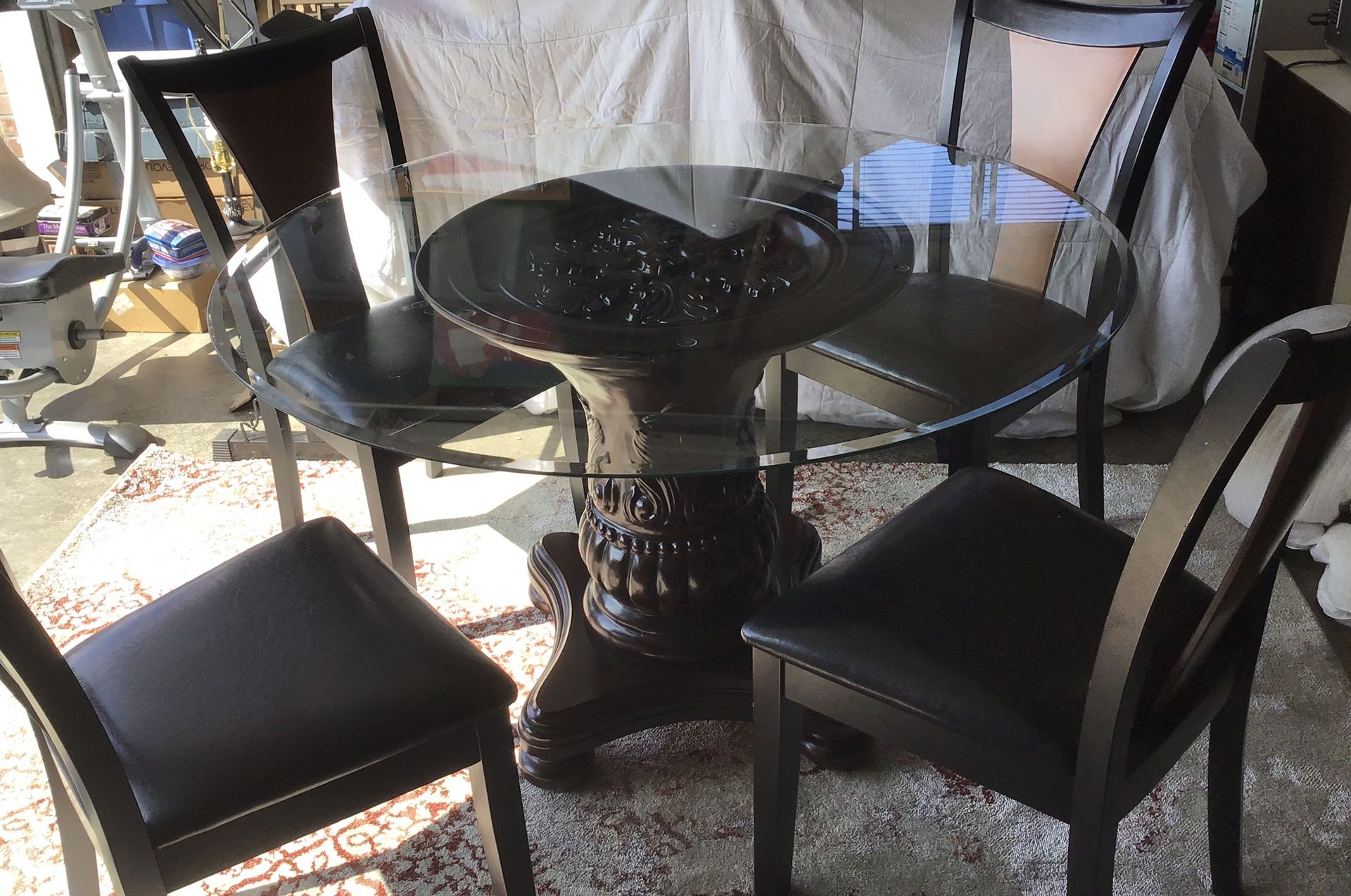 Dining room table and four chairs