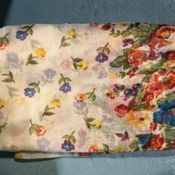Floral scarf brand new item 3 x 6