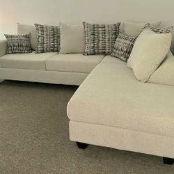 🚨 New Arrival, THANKSGIVING SALE 🦃 🚨 2 Piece Sectional Brand New Ready For Delivery 🚛