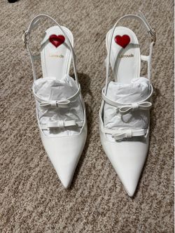 Larroude Brooks Pump White Soft Patent Size 8.0
