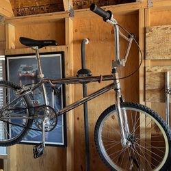 1988 Haro Group 1-C bmx race bike