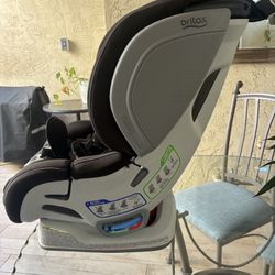 Britax Advocate click-tight Child Seat