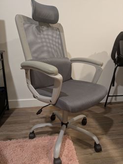 $40 Ergonomic Mesh Office Chair w/ Headrest – Henglin