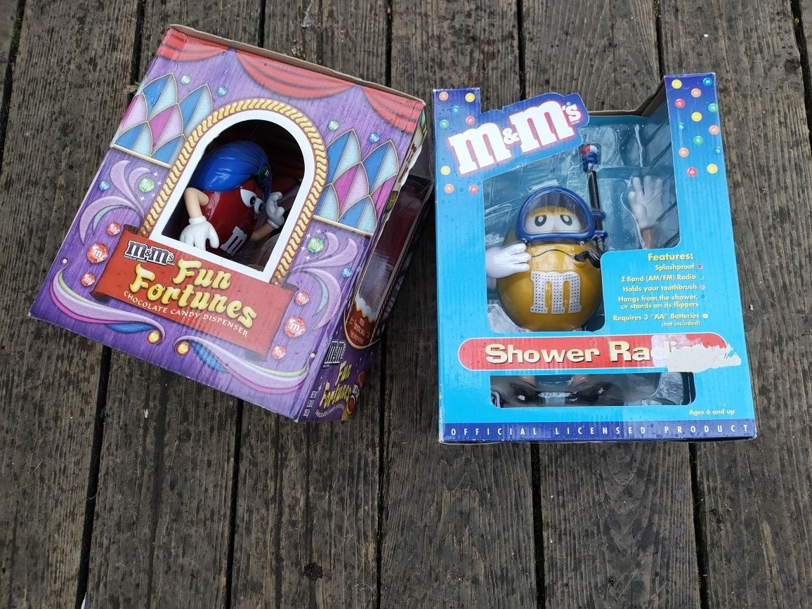 M&M Statues 13 Each