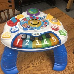 Baby Einstein 2 In 1 Discovering Music Table-$15