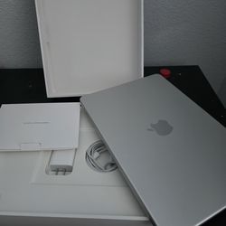 MacBook Neo Silver 512GB touch ID