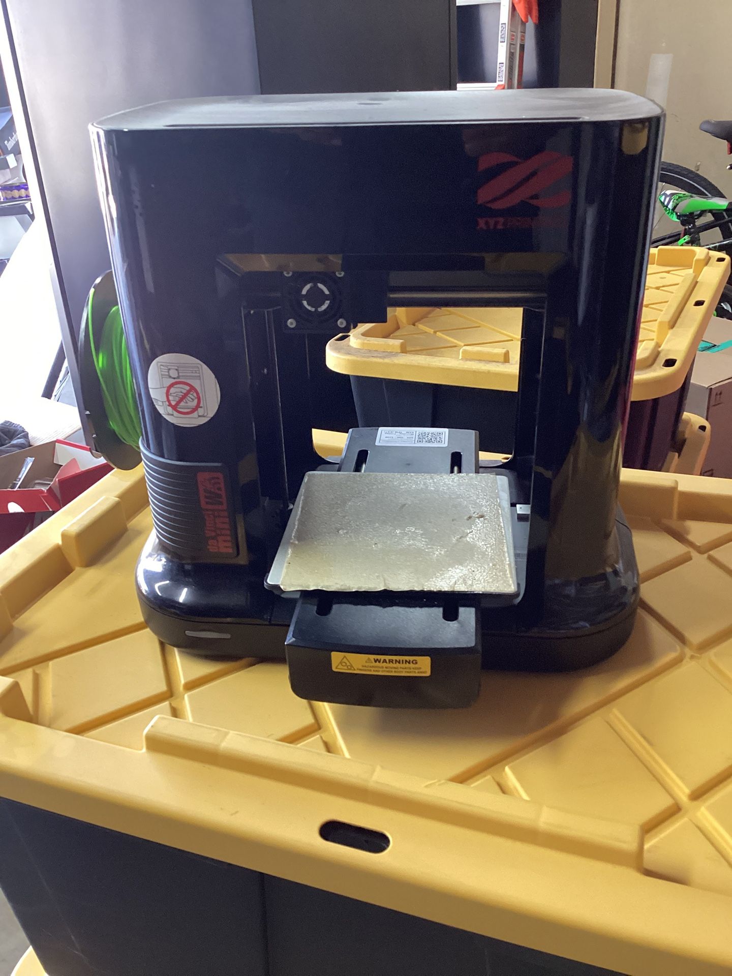 Davinci 3D Printer With Supplies Needs Small Repair