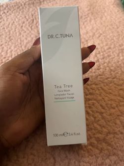 Tea Tree Face Wash
