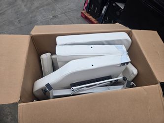 Portable massage table White excellent condition