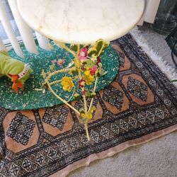 Plant Stand Metal Marble Top 15". Pickup Only Cash 