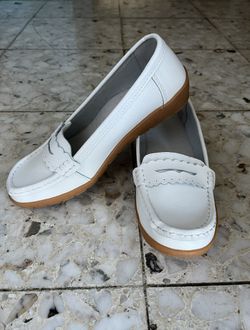 Women’s casual comfort loafers