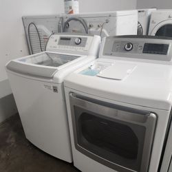 LG SET STEAM WASHER AND ELECTRIC DRYER 