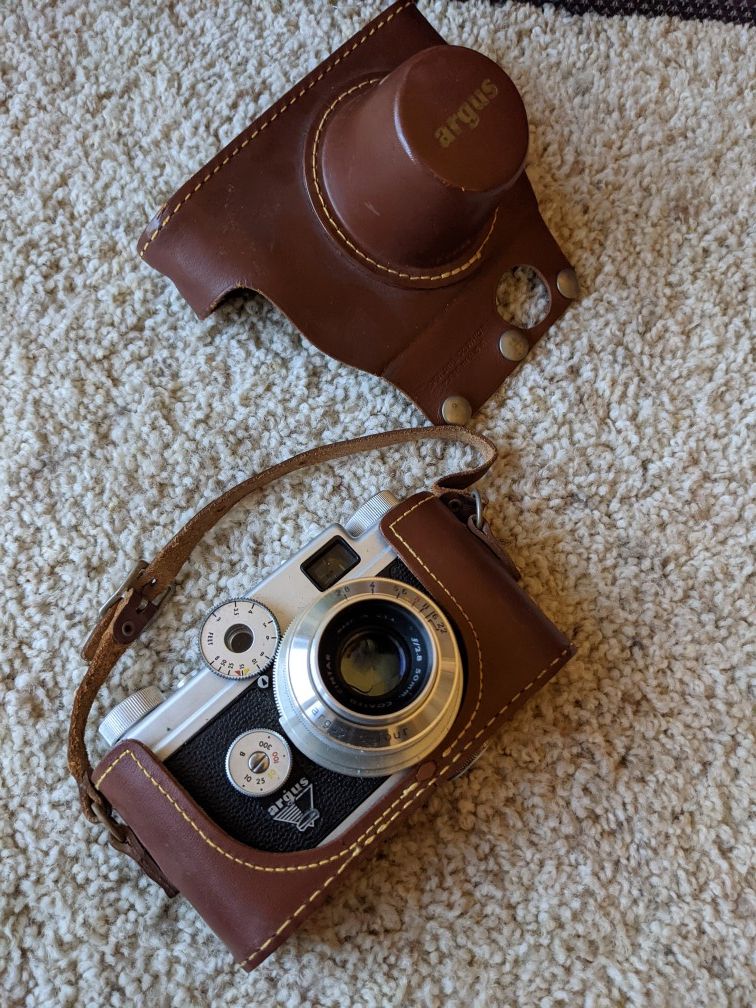 Vintage Camera Argus C-Four 35mm Rangefinder Camera With 50mm f2.8 Cintar Lens and Case