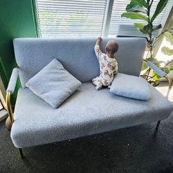 LOVESEAT 