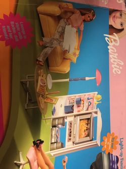 Barbie Light up Family room