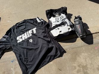 Motocross Gear Bundle – Shift Jersey, Fox Chest Protector, Knee Guards