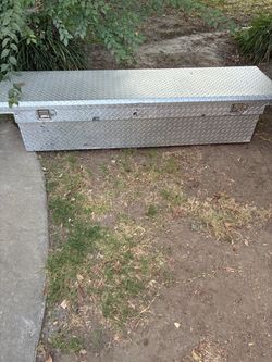 Tool box for truck