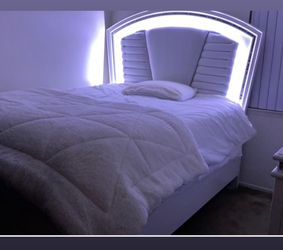 Queen Size Bed
