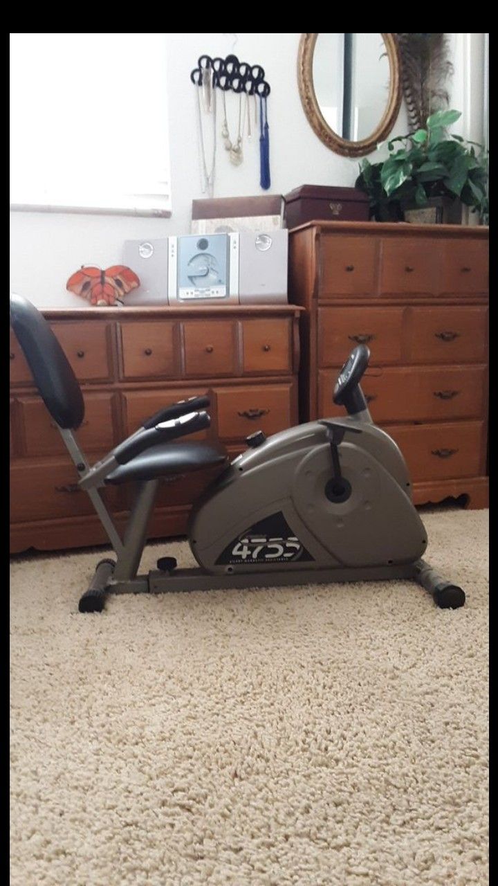 STAMINA 4755 Silent Magnetic Resistance Recumbent Exercise Bike