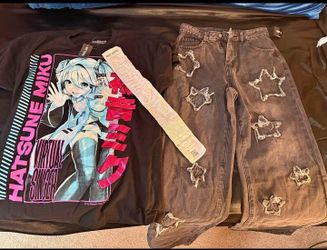 Hot Topic Miku Shirt and Pants