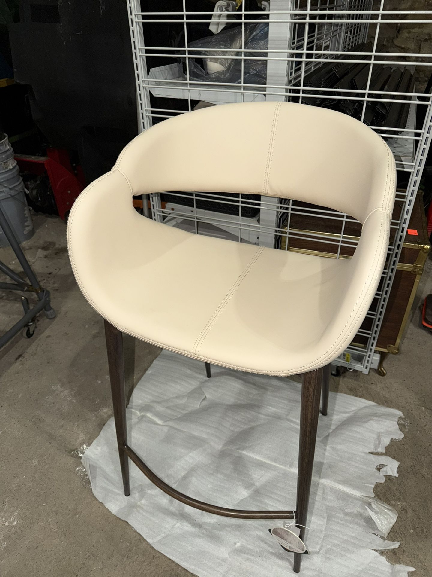 Beige Cut-Out Back Counter Stool | OROA Modern Limay (new) (Read ad before messaging)