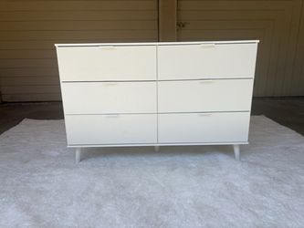 White 6-Drawer Mid-Century Modern Dresser new in box 📦