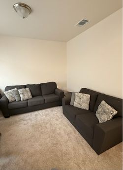 Living Spaces Dark Gray Sofa & Loveseat Set – Excellent Condition