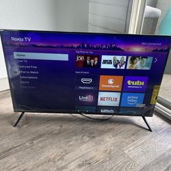 43” Roku TV NEW!