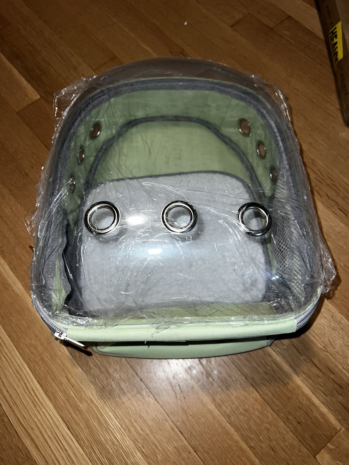 Brand: Henkelion Travel Backpack Bubble Carrying Bag For Small Dog/cat