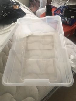 Big storage box with lid