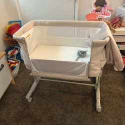 Baby Bassinet Bedside - Color Bengie