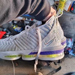 Lebron 16s The "Buzz Light-years" Size 8½