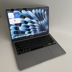Apple MacBook Air 13 (2020 Model/ M1 chip) 8GB Memory 128GB storage great laptop  
