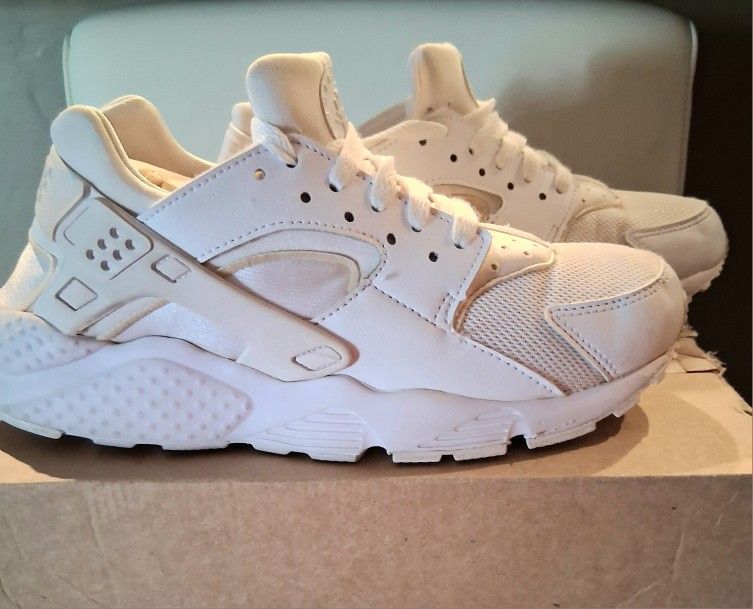 Nike Air Huarache Shoes 