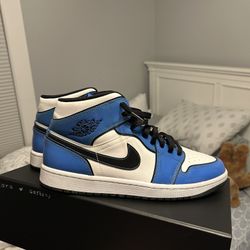 Jordan 1 Mid (University Blue) NO BOX 