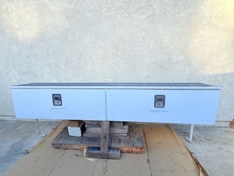 Weather Guard  Side tool Box