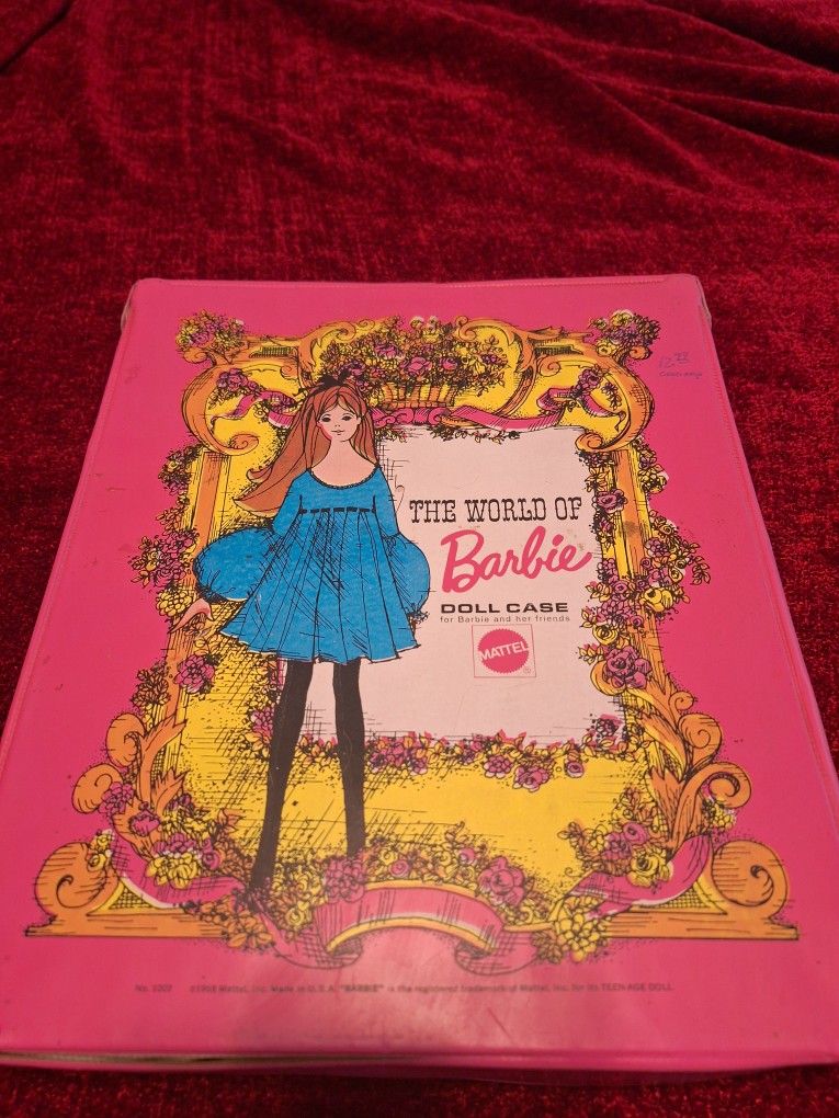 Vintage Barbie Carrying Case