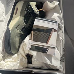 Jordan four undefeated size 9.5  290$