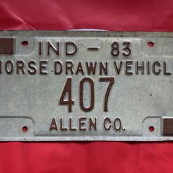 AMISH HORSE DRAWN BUGGY AUTO TAG PLATE