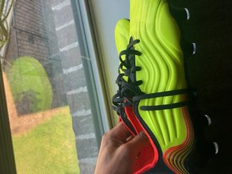 Men's Size 10 Copa Cleats